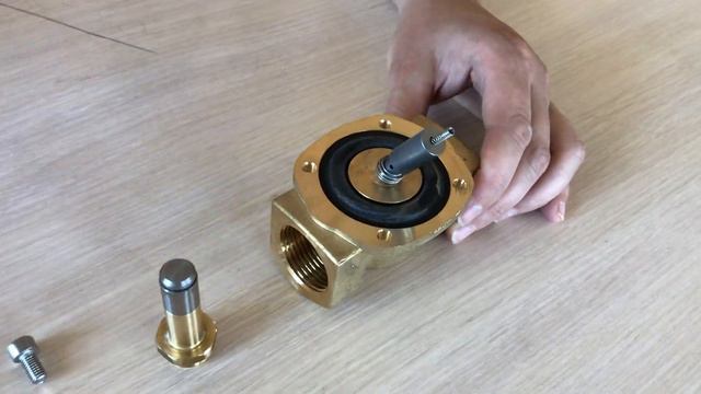 Из чего состоит электромагнитный клапан комбинированного действия (Обзор) смотреть онлайн