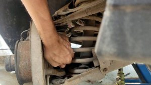 ВАЗ 2102 замена шаровых опор