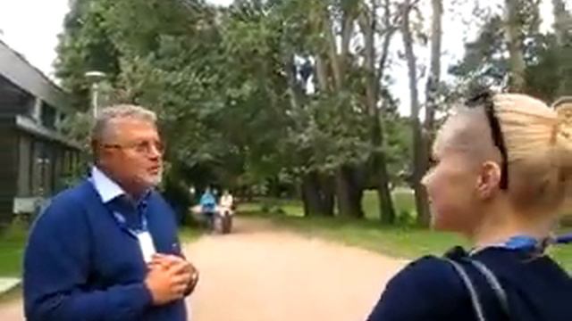 Неспециалист по Лященко смотреть онлайн