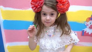 Ева и сборник историй с папой