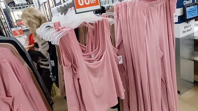 ВЫБИРАЕМ ПОДАРКИ К РОЖДЕСТВУ. СУМКИ BRAHMIN, ОБУВЬ COACH, ШЛЯПКА UGG. смотреть онлайн