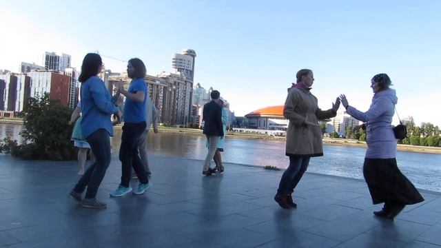 5.07.2021 Клуб Исторических танцев Трамонтана у Драм Театра / Вальс Паганини / и я / под Аниме смотреть онлайн