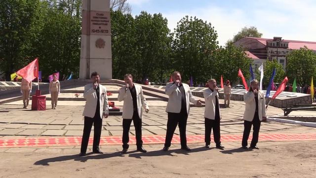 Великий май, победный май! смотреть онлайн