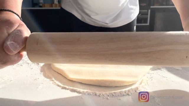 HOW TO MAKE SPANAKOPITA (SPINACH PIE) | @therealgreekchef смотреть онлайн
