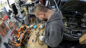 Замена цилиндра сцепления Nissan Almera n16