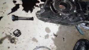 Вот и нашёл причину  почему не качал масляный насос.Двигатель экотек. Дэу Леганза 2.0