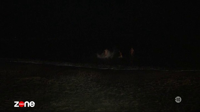 Zone interdite - Vacances naturistes : ils franchissent le pas pour la premiere fois 2-2 zntd смотреть онлайн