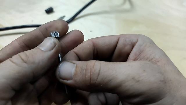 Мало кто знает ЭТОТ СЕКРЕТ кровельного ВИНТА! Отличные идеи своими руками! смотреть онлайн