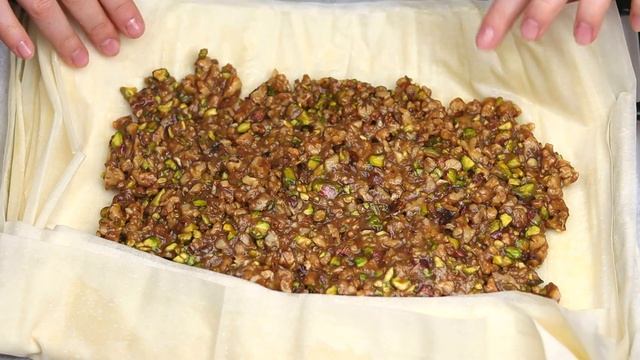 ТАКОЙ ПИРОГ БУДУТ ПРОСИТЬ ГОТОВИТЬ КАЖДЫЙ ДЕНЬ - ПИРОГ-ПАХЛАВА смотреть онлайн