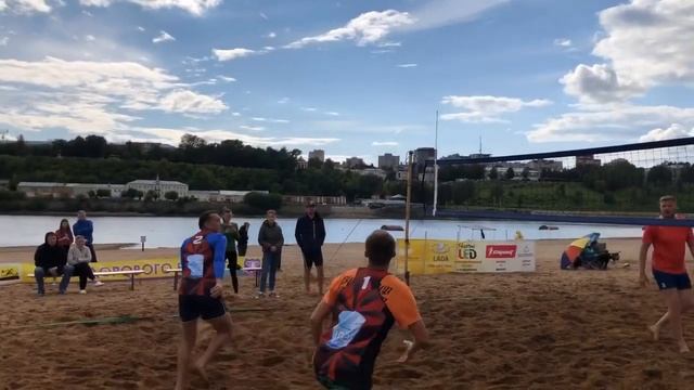 Турнир по пляжному волейболу «ВЯТКА-OPEN-2019» смотреть онлайн