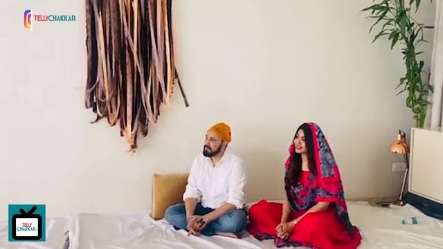 Akanksha Puri breaks silence on her Engagement RUMOURS with popular singer; shares the REAL story смотреть онлайн