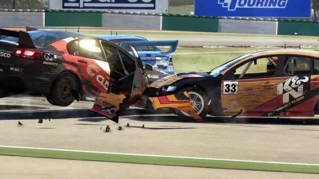 GRID Autosport Touring Crashes смотреть онлайн