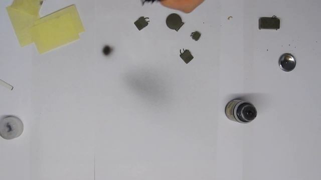 Грунтовка внутреннего обьема башни.Белый грунт одновременно и базовый цвет. смотреть онлайн