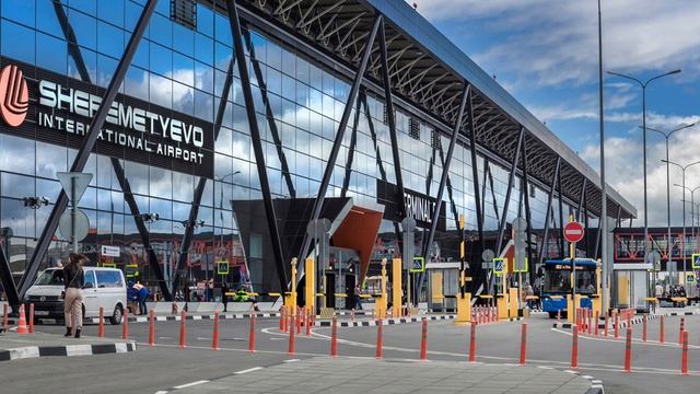 Объявления в аэропорту Шереметьево и Казани смотреть онлайн