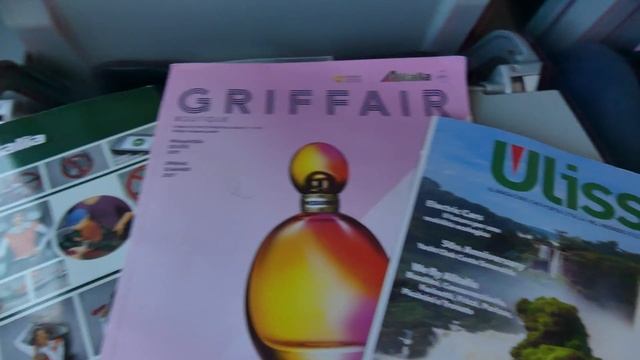 TRIPREPORT • Alitalia A320 | Bari (BRI) - Rome (FCO) | Economy on a Domestic flight смотреть онлайн