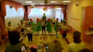 Танец эколят