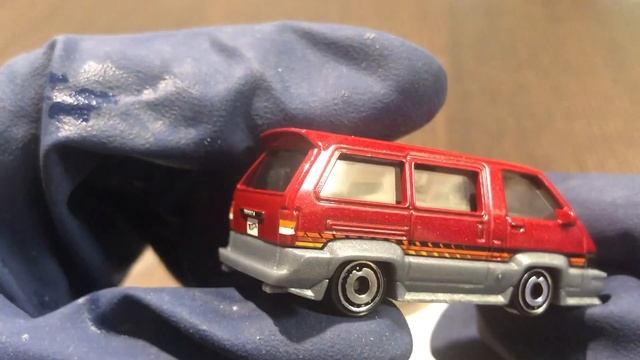 Hot Wheels 2022 Toyota Van смотреть онлайн