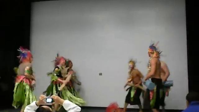 Minj (Papua New Guinea) Dance Attempt for McArthur's Oceania Class смотреть онлайн