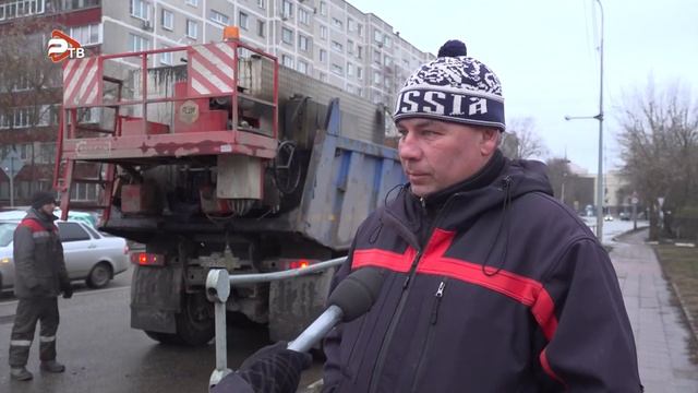 В Раменском округе продолжаются работы по ямочному ремонту дорог. смотреть онлайн