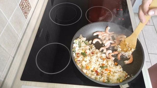 Жареный рис с креветками по Тайски (домашний рецепт) смотреть онлайн