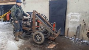 ПОГРУЗЧИК 4