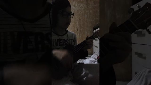 Smells like teen spirit, ukulele cover feng e, channel in description смотреть онлайн