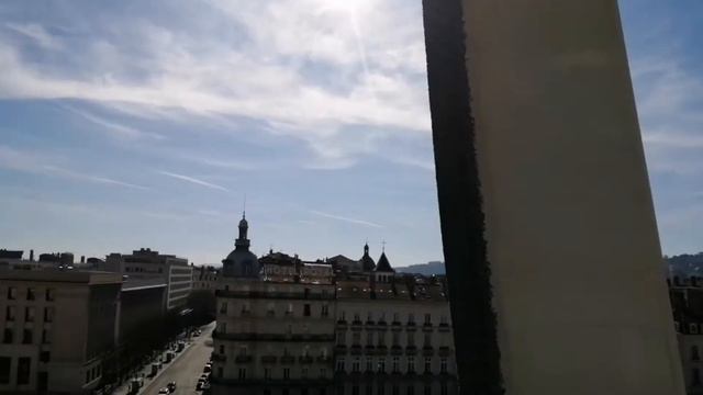 Вид с высоты на Лион, View from high to Lyon смотреть онлайн