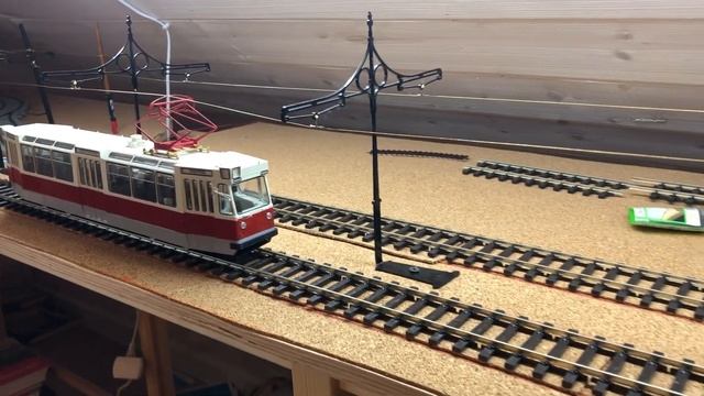 Трамвай должен ходить медленно Tram Should Go Slowly смотреть онлайн
