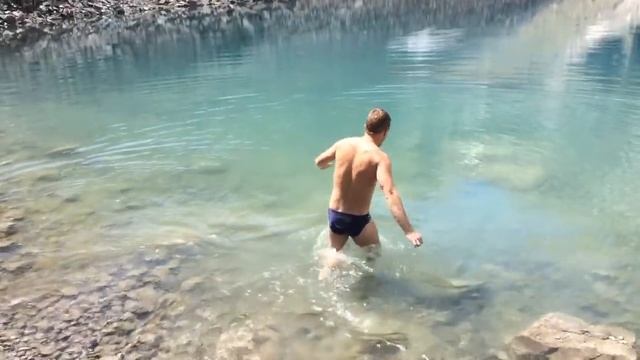 Купание в Софийском озере смотреть онлайн