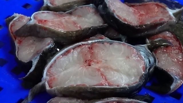 Giant Eel Cutting Skills, Giant Eel Steak / 巨大鰻魚切割技能, 鰻魚肉排 - Taiwanese Food
