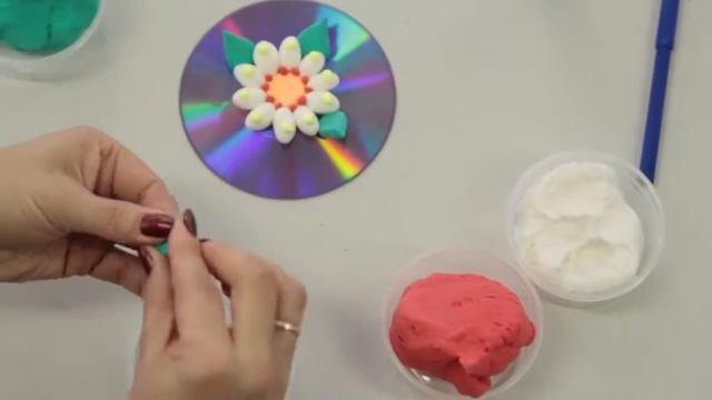 Подарок для мамы. Открытка из легкого пластилина смотреть онлайн