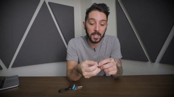 Orbitkey Clip V2 Review (Yeah.... I love it)