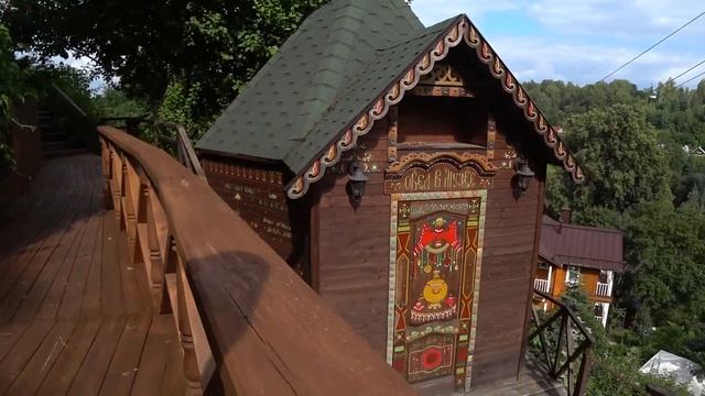 Что творится в Плёсе? Здесь не ждут туристов! Ресторан "Частный визит" - что с ЦЕНАМИ? смотреть онлайн