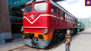 Огромные поезда и паровозы для детей Изучаем железнодорожный транспорт ЧАСТЬ 2 Trains for kids