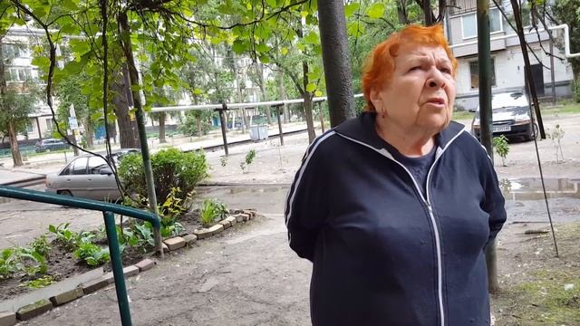 РАССУЖДЕНИЯ 82-х летней бабушки в Украине смотреть онлайн