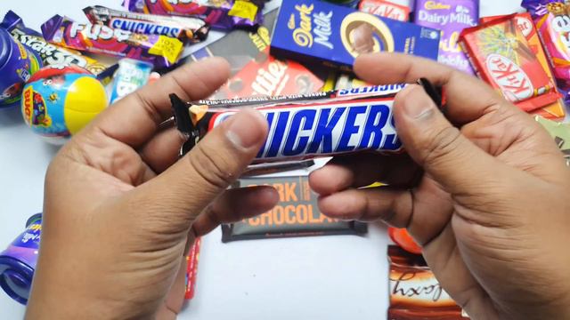 Indian Candies Unboxing смотреть онлайн