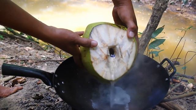 Cooking Chicken Coconut Mushroom Recipe - Cook Chicken Soup with Coconut Water Delicious Food смотреть онлайн