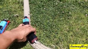 Thomas & Friends: Unboxing the NEW Re-designed Thomas Trackmaster