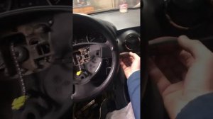 Как снять подушку руля Nissan Almera  G15