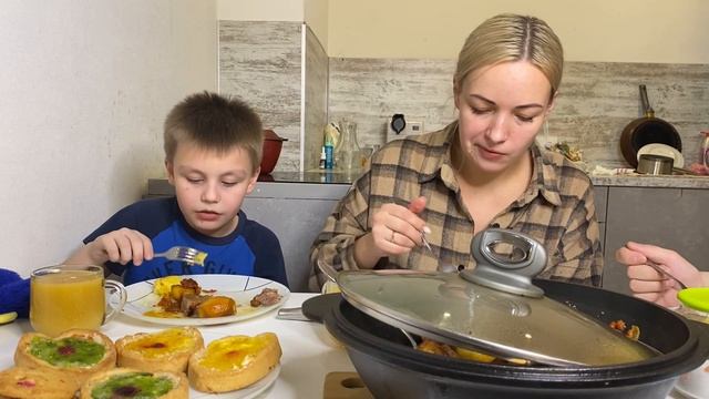 Мукбанг. Набираю вес. Жаркое смотреть онлайн