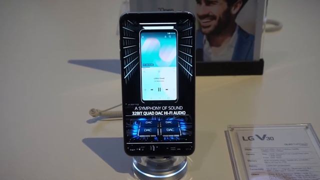 LG V30 – лучший флагманский смартфон LG за последнее время смотреть онлайн