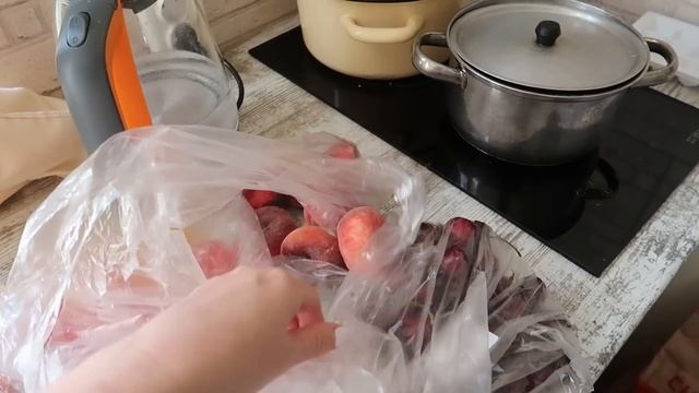 ВЛОГ: Я В ШОКЕ ?ОКАЗАЛИСЬ В ТРАВМПУНКТЕ / ОТРЕЗАЛА И ПОКРАСИЛА ВОЛОСЫ/ ЖИВЁМ НА ДАЧЕ смотреть онлайн