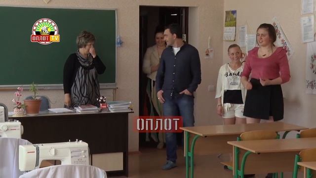 В гостях у школы интерната №1 смотреть онлайн