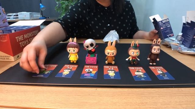 POPMART The MONSTERS - Toy Series a How2Work LABUBU Collab UNBOXING! смотреть онлайн