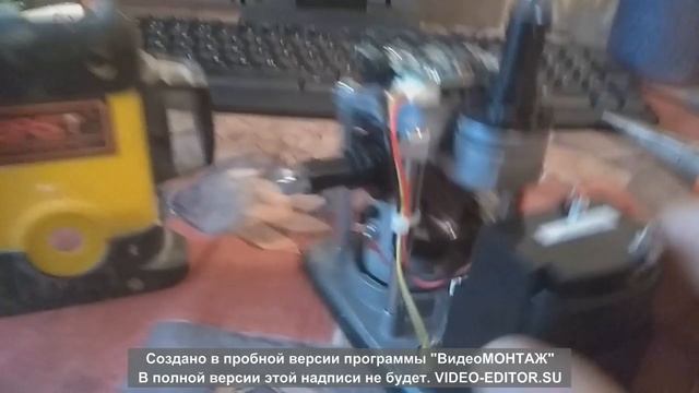 Ремонт китайского лазерного уровня XEAST своими руками. смотреть онлайн