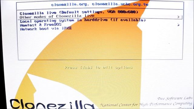 Clonezilla Network Disk Clone Using Live USB Boot Thumb Drive смотреть онлайн