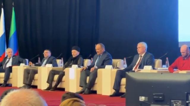 Глава Дагестана о помощи Палестине и о том зачем в Турбине самолета искать сиониста #дагестан #дуа смотреть онлайн