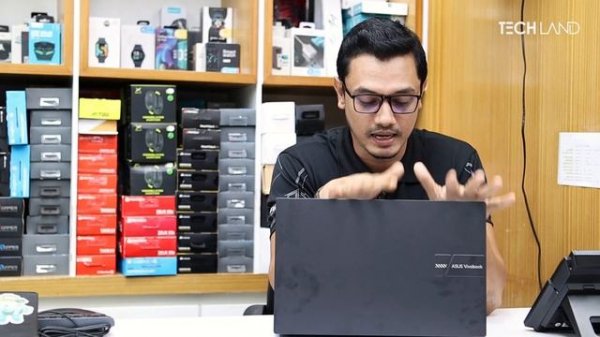 ASUS VIVOBOOK 15X OLED K3504VA | Best OLED Display Laptop Under 1 Lac!