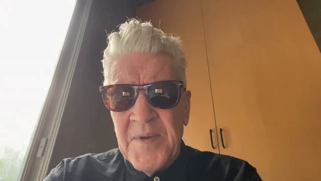 David Lynch's Weather Report 10/21/22 смотреть онлайн