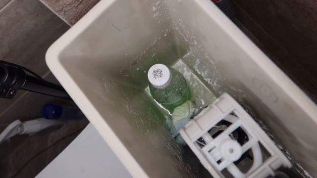 Бомбический Освежитель для Смывного бака Унитаза смотреть онлайн